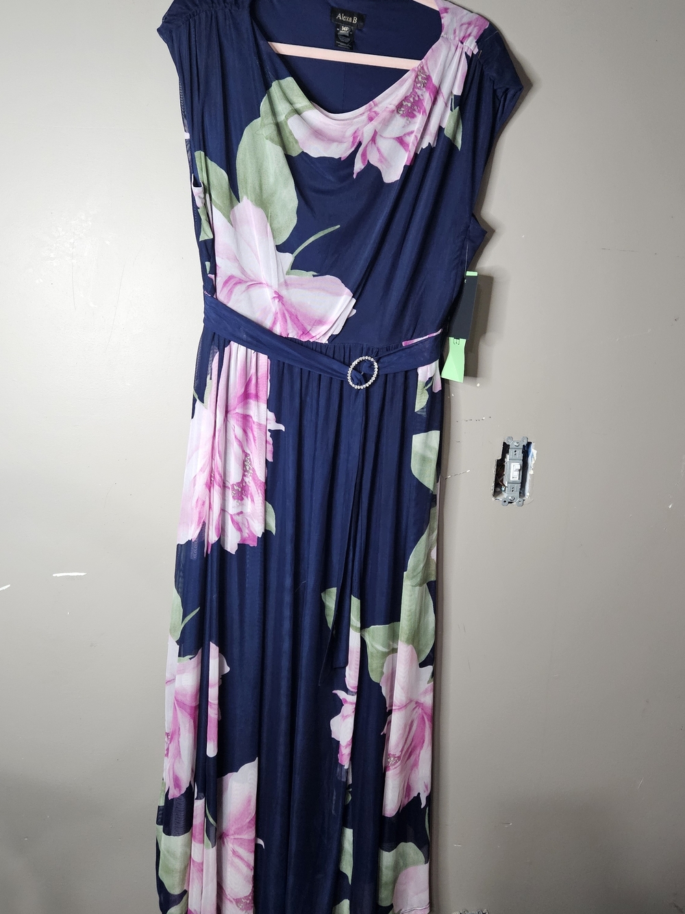 NWT Alexa B Navy Floral Maxi Dress with Pink Bloom Size 14P Ptp 22"